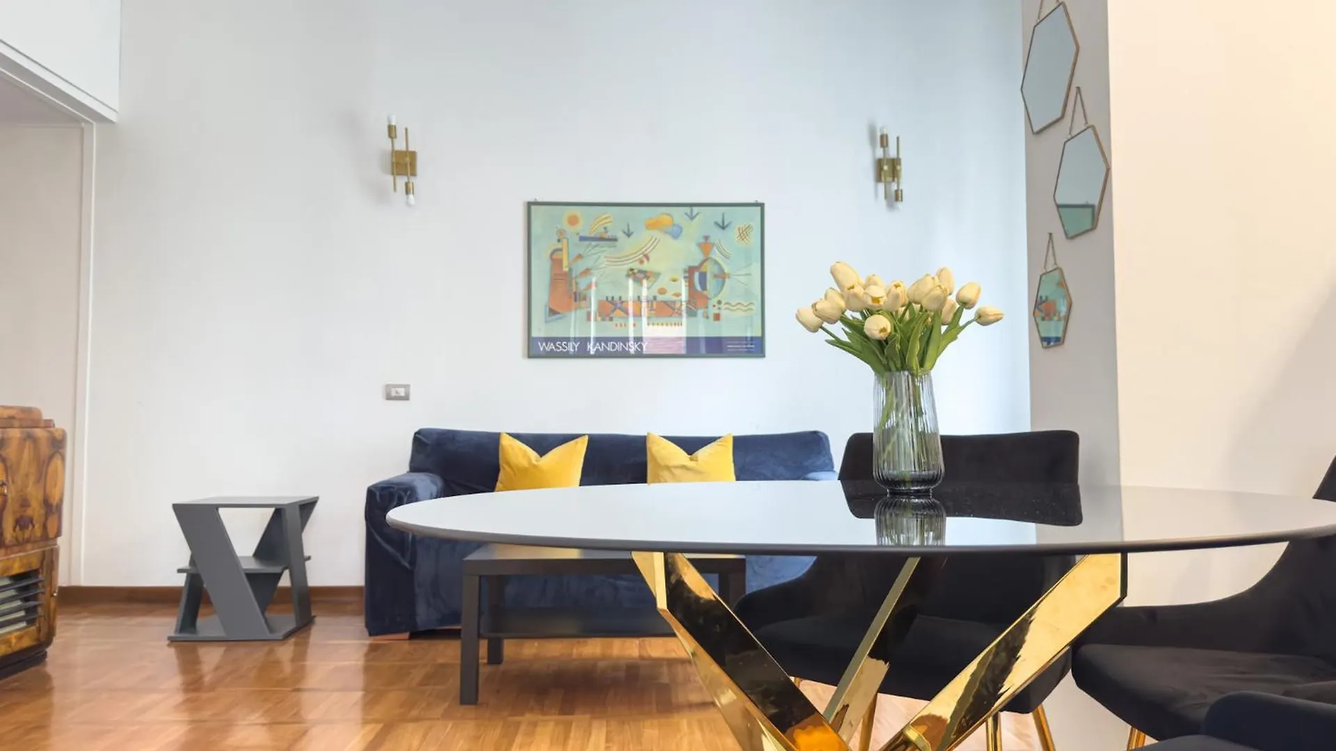 Apartment The Boutique Houses - Repubblica - Central Station Milan